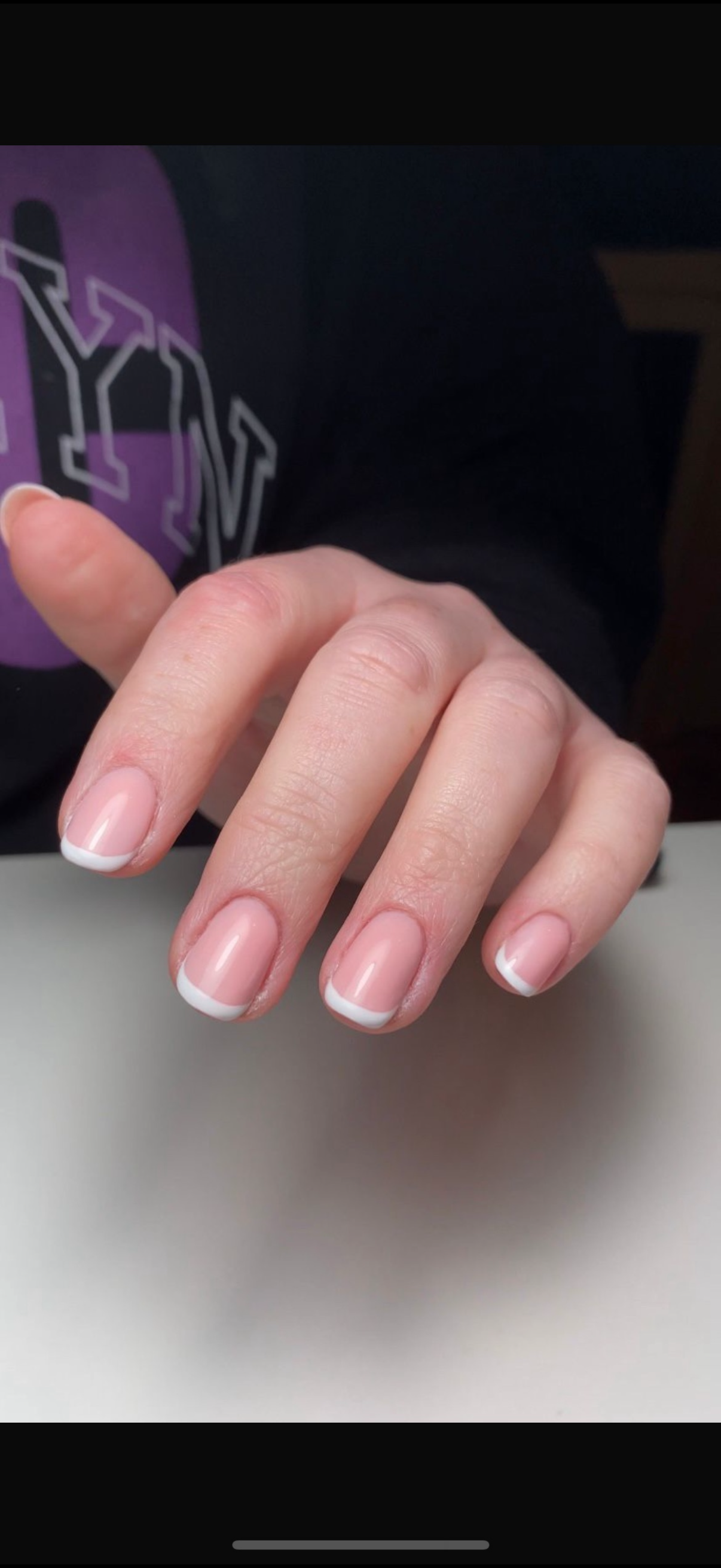 Short french nails